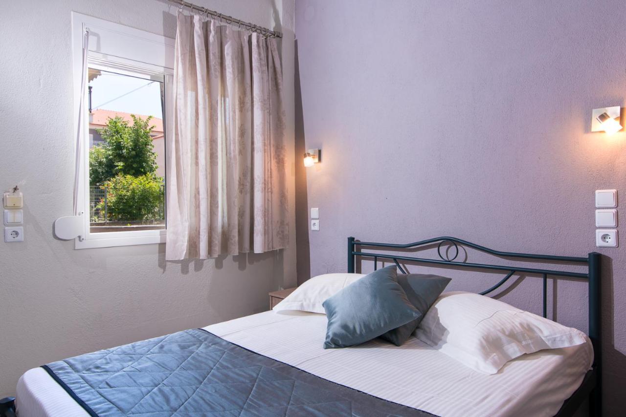 Villa Alexandra Sun เนอาวรัสนา ภายนอก รูปภาพ